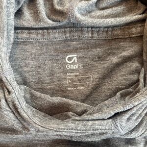 GAP Gray Sweatshirt